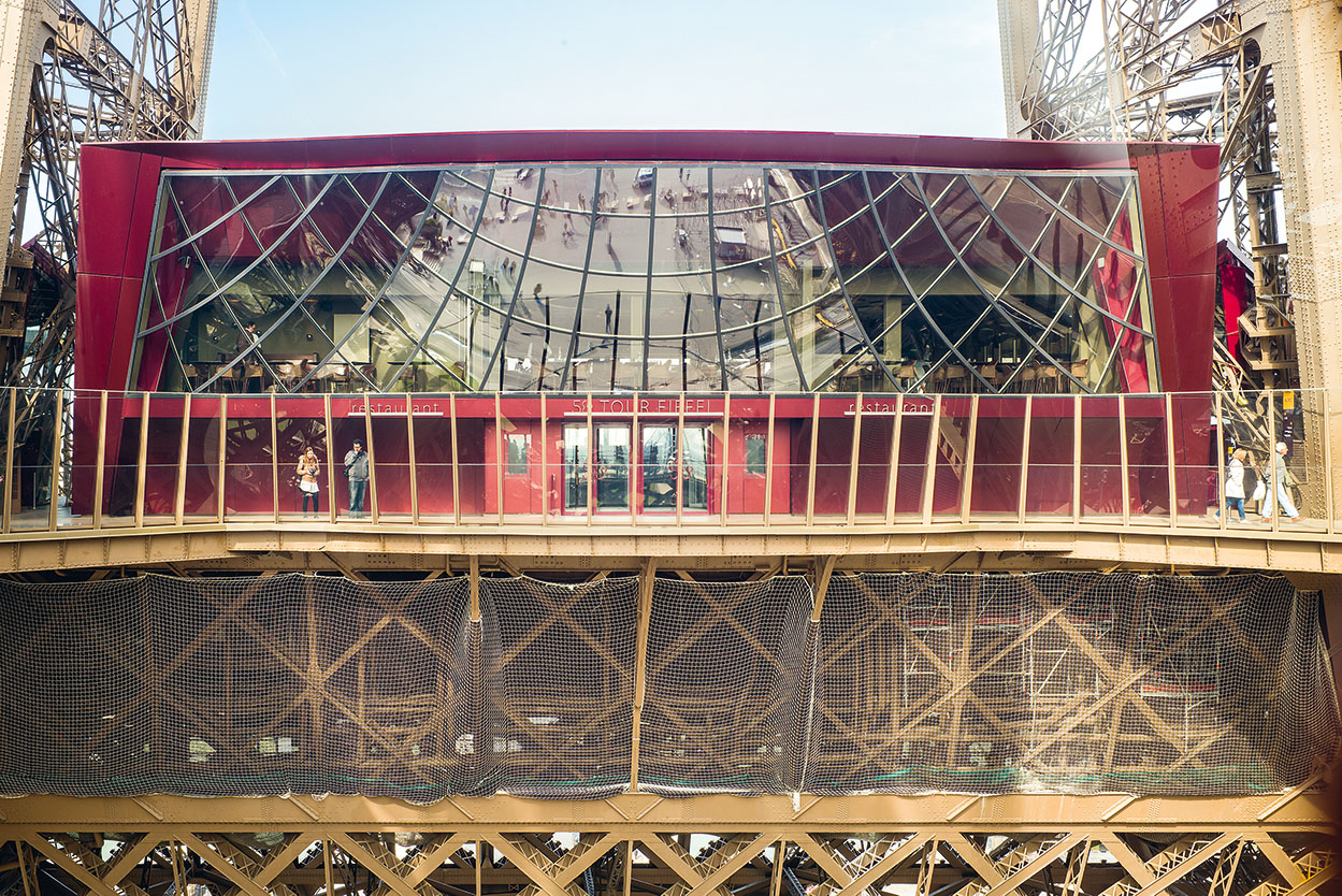 Besucherpavillon Eiffelturm